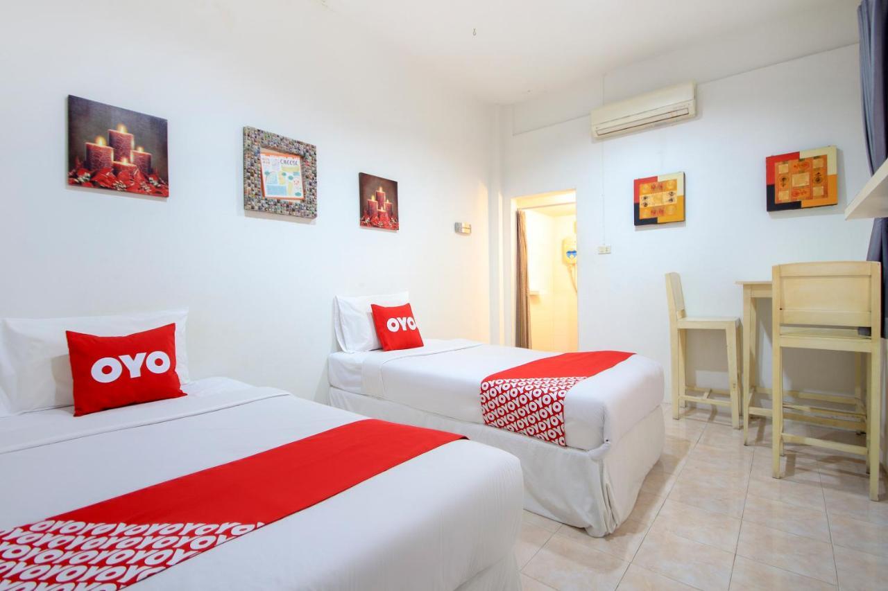 Oyo 1054 Phuket Backpacker Hostel Extérieur photo