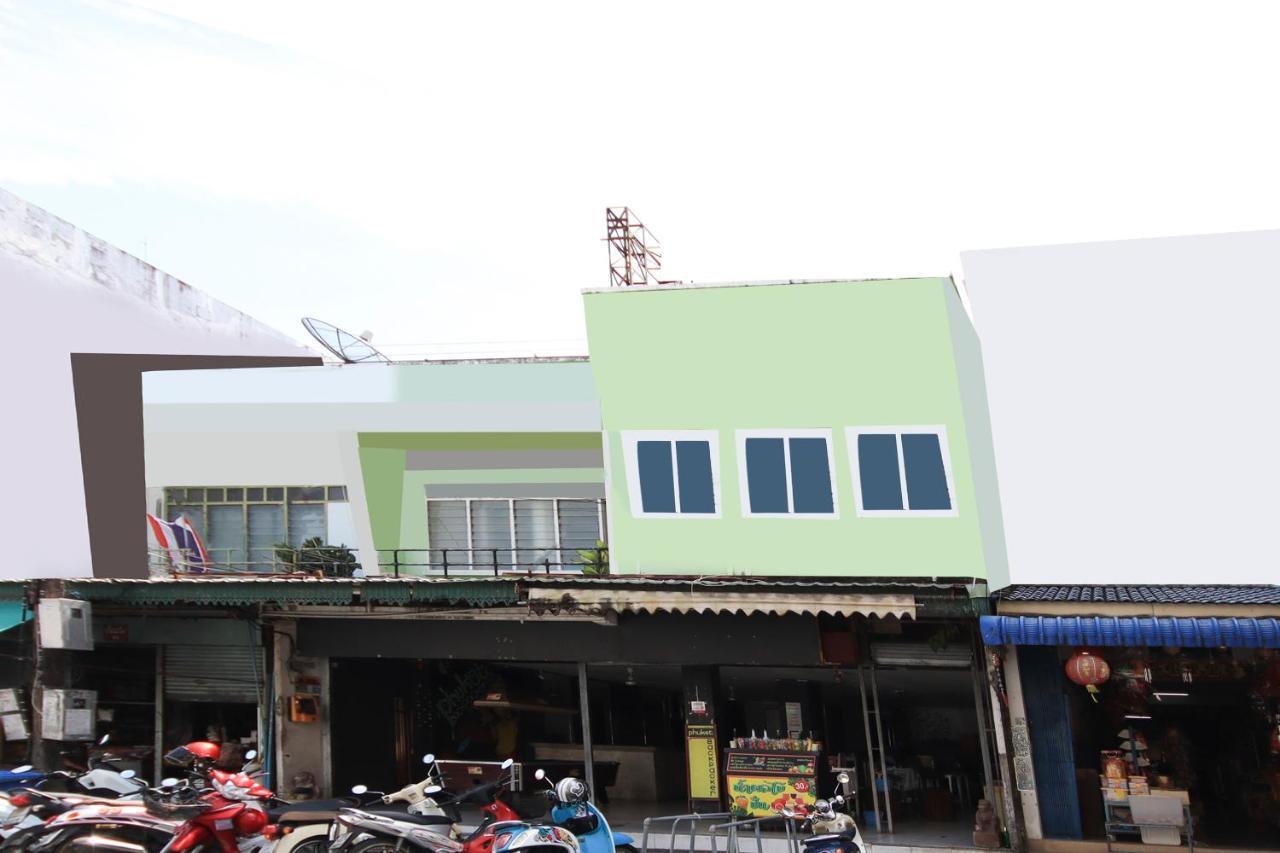 Oyo 1054 Phuket Backpacker Hostel Extérieur photo