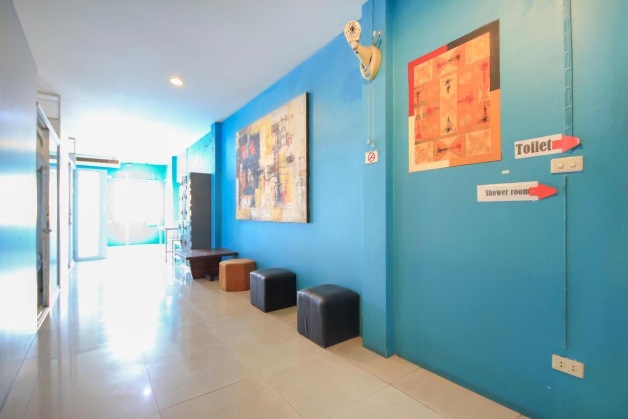 Oyo 1054 Phuket Backpacker Hostel Extérieur photo